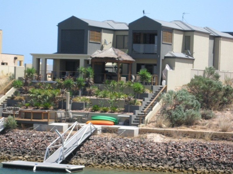 10 Stately Way, Wallaroo SA 5556