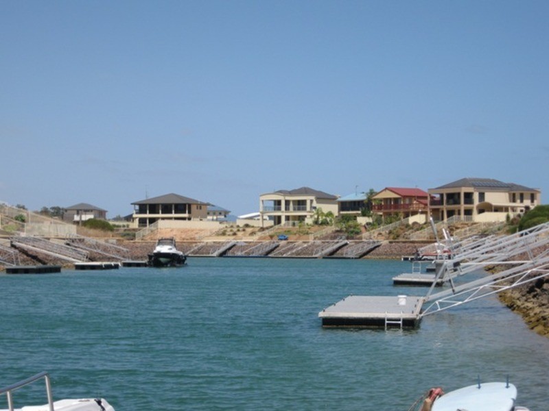10 Stately Way, Wallaroo SA 5556