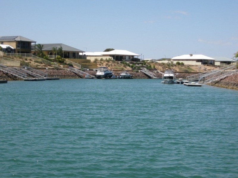 10 Stately Way, Wallaroo SA 5556