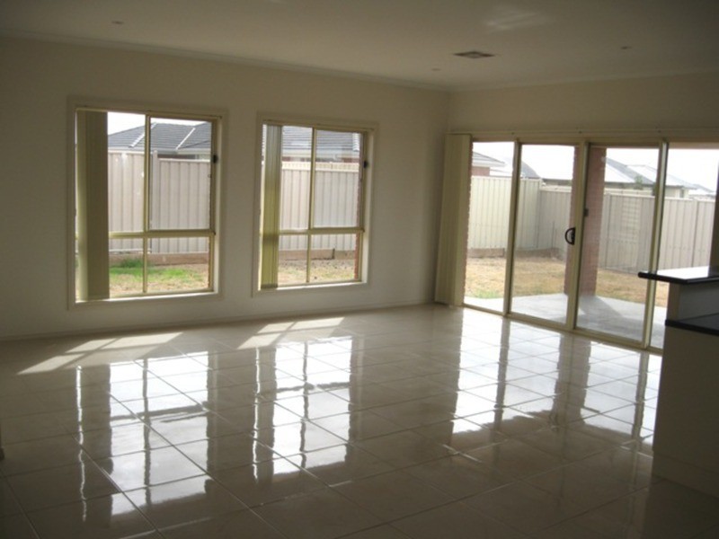 5 Cutter Drive, Wallaroo SA 5556