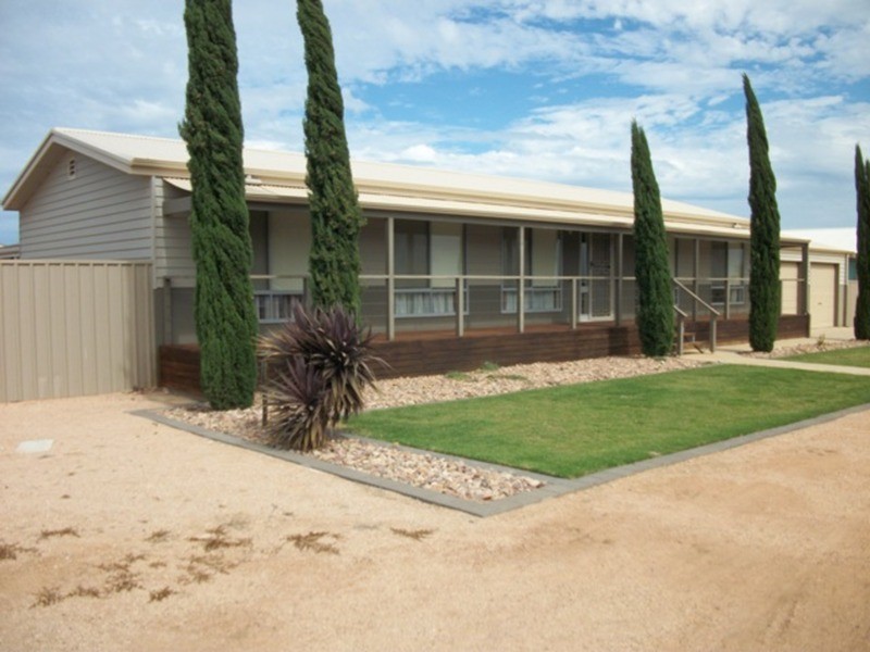 72 North Terrace, Moonta Bay SA 5558