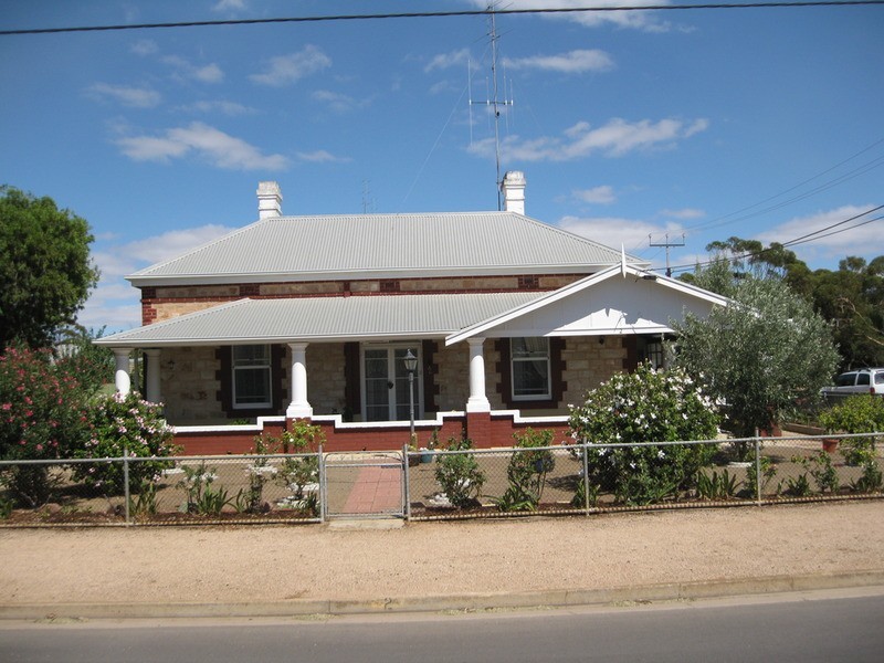 2 High Street, Bute SA 5560