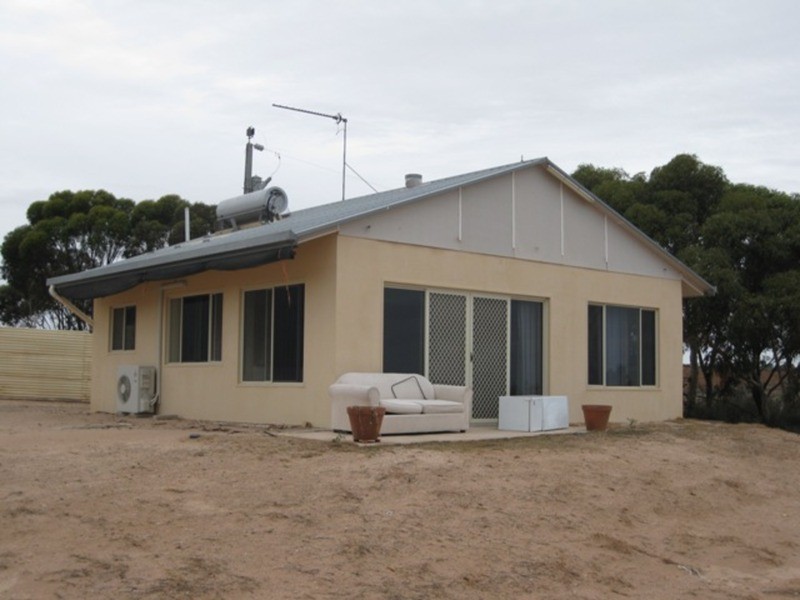 375 Coast  Road, Tickera SA 5555