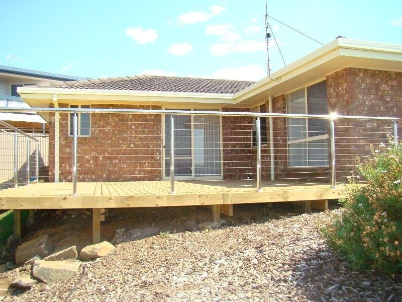 15 Davies Street, Encounter Bay SA 5211