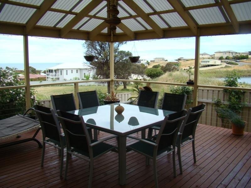 30 Minke Whale Drive, Encounter Bay SA 5211