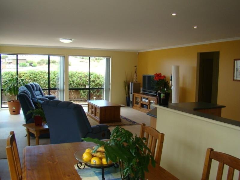 30 Minke Whale Drive, Encounter Bay SA 5211