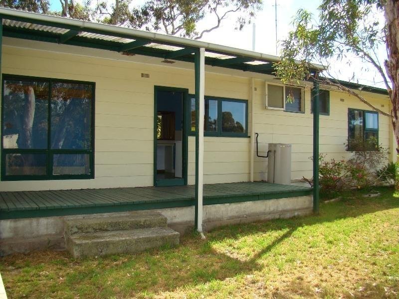 15 Folkestone Terrace, Victor Harbor SA 5211