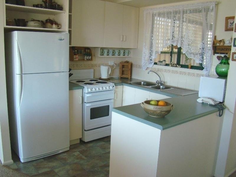 8 Pilot Court, Encounter Bay SA 5211