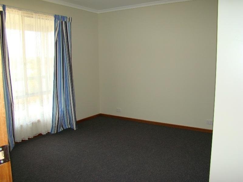 13 Poltong Crescent, Encounter Bay SA 5211