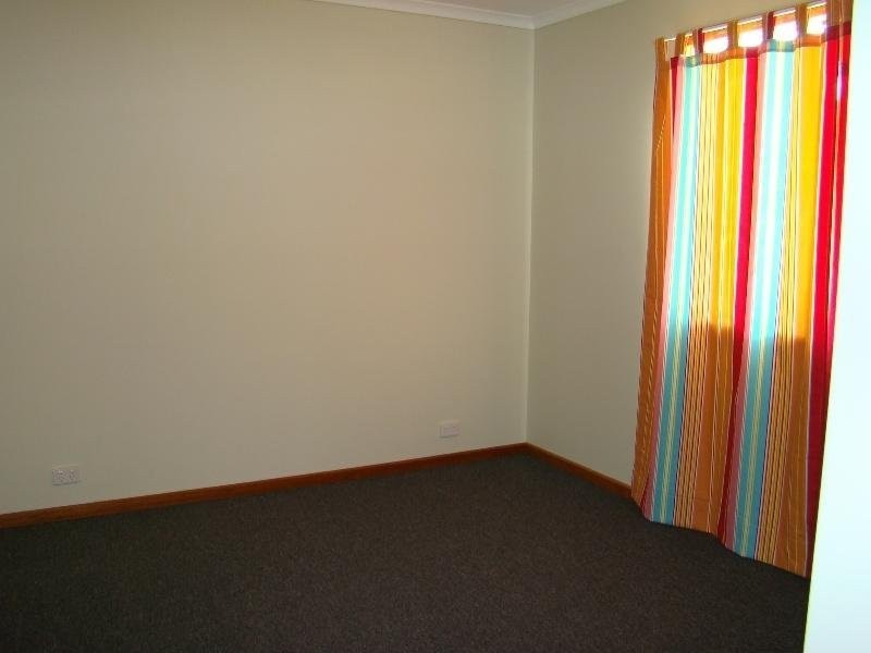 13 Poltong Crescent, Encounter Bay SA 5211