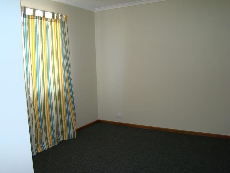 13 Poltong Crescent, Encounter Bay SA 5211