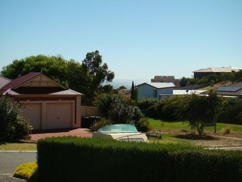 2 Krill Court, Encounter Bay SA 5211
