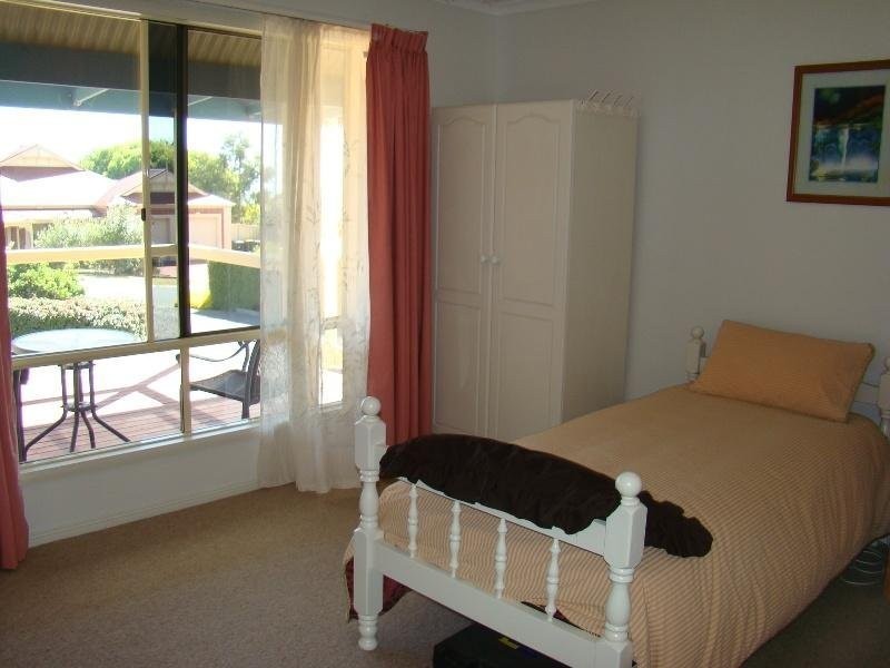 2 Krill Court, Encounter Bay SA 5211
