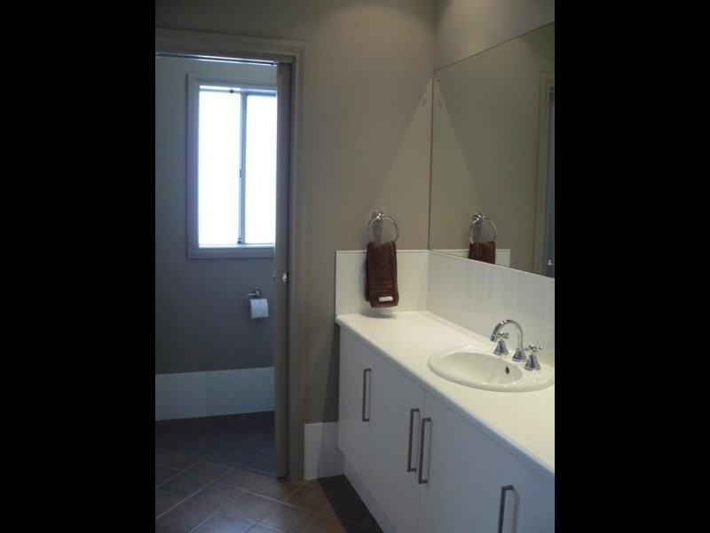 5 Tripp Street, Encounter Bay SA 5211