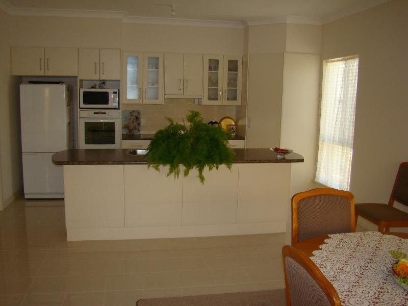 6 Dalblair Street, Encounter Bay SA 5211