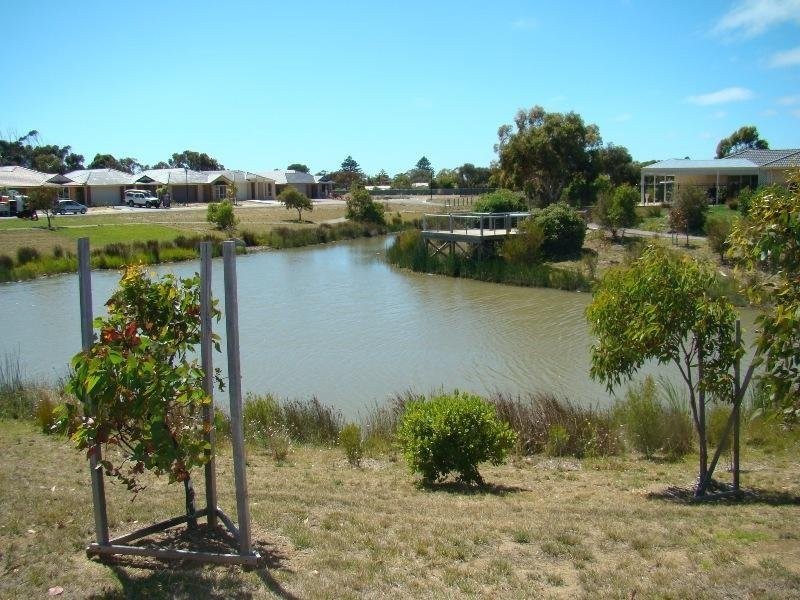 6 Dalblair Street, Encounter Bay SA 5211
