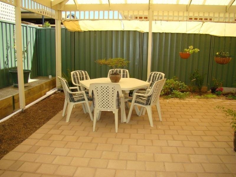 6 Dalblair Street, Encounter Bay SA 5211