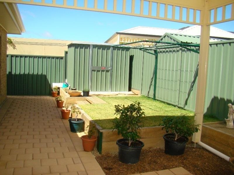 6 Dalblair Street, Encounter Bay SA 5211