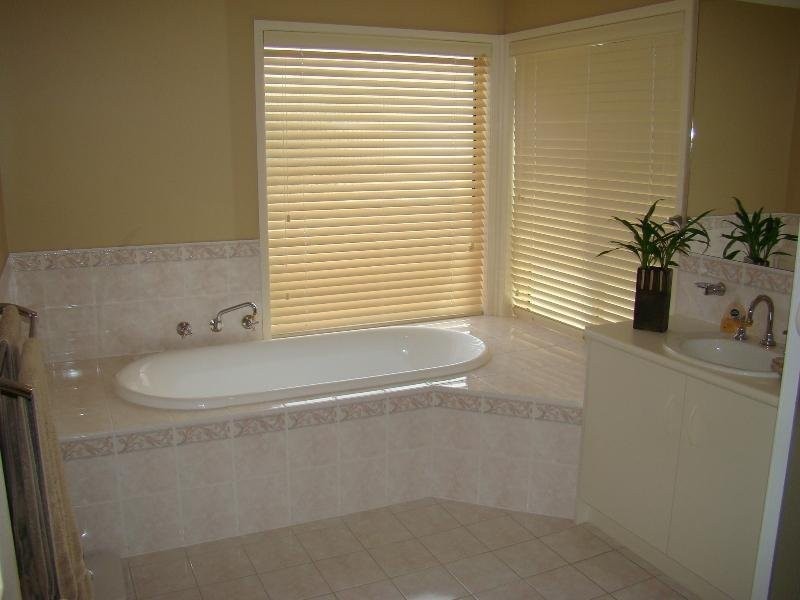 1 Bayview Grove, Encounter Bay SA 5211