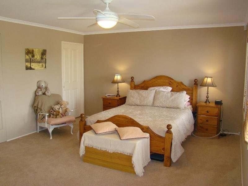 1 Bayview Grove, Encounter Bay SA 5211