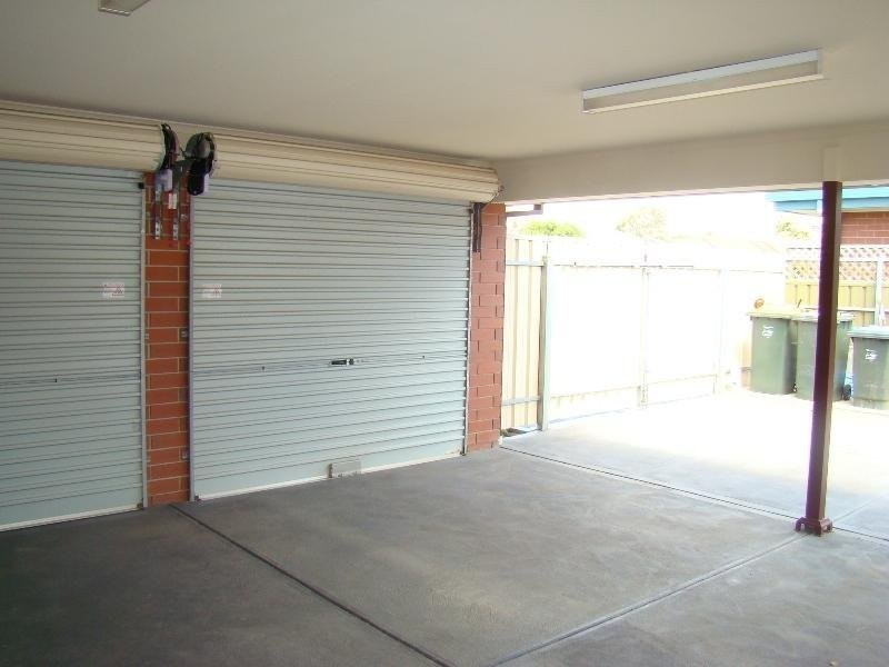 9 Dolphin Avenue, Encounter Bay SA 5211