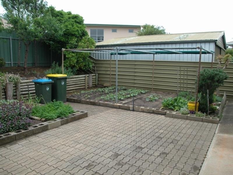 18 Solway Crescent, Encounter Bay SA 5211