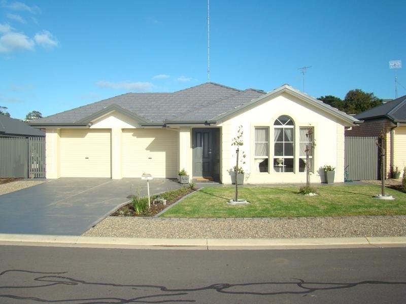 20 Manning Avenue, Encounter Bay SA 5211