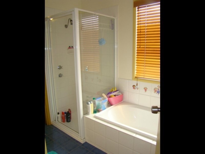 4 Pollard Court, Encounter Bay SA 5211