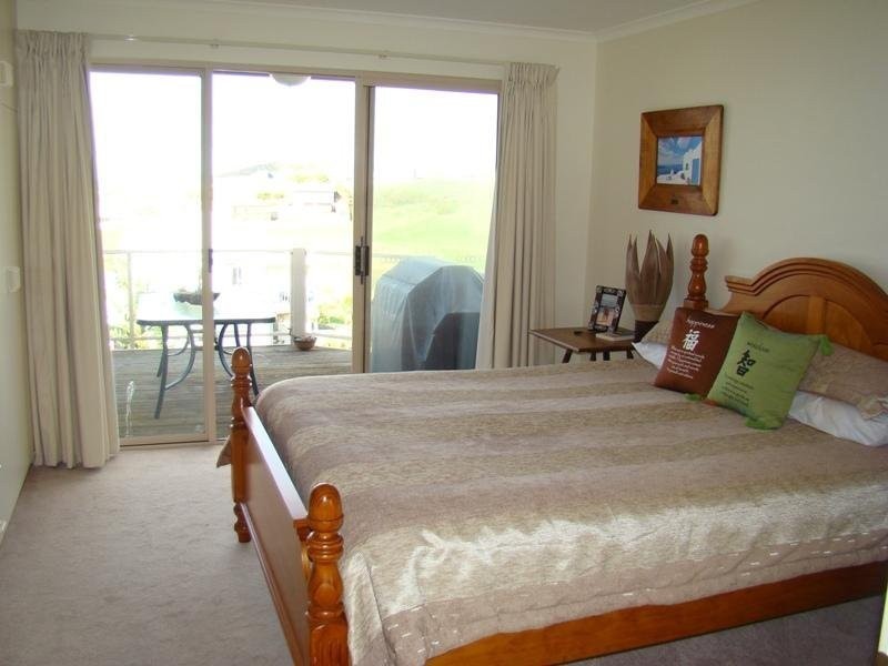 25 Minke Whale Drive, Encounter Bay SA 5211