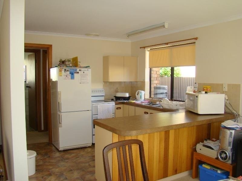 2/33 Leworthy Street, Victor Harbor SA 5211