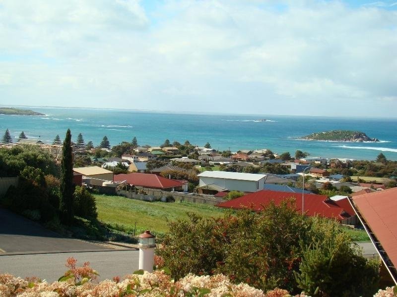 22 Southern Right Crescent, Encounter Bay SA 5211