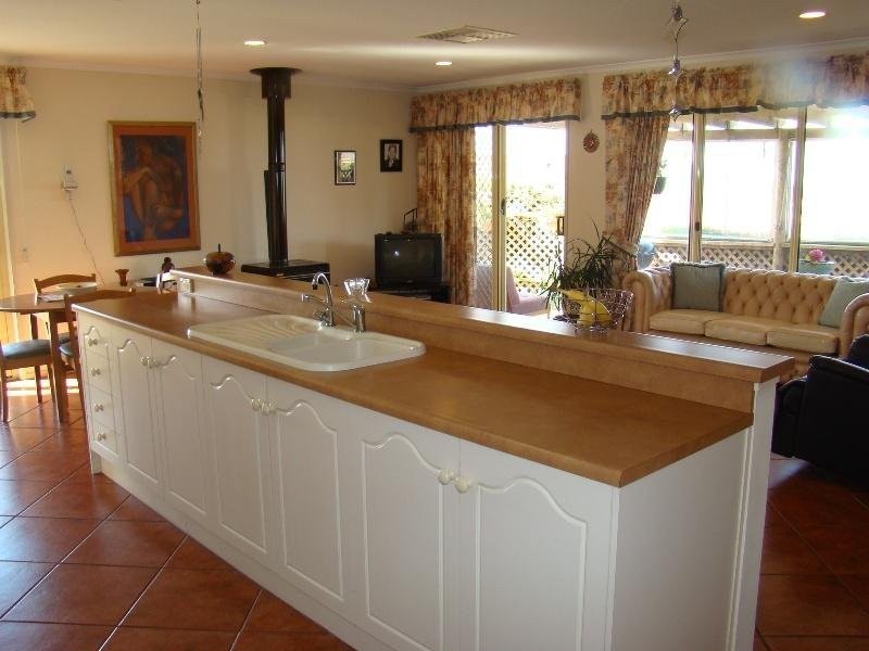 22 Southern Right Crescent, Encounter Bay SA 5211