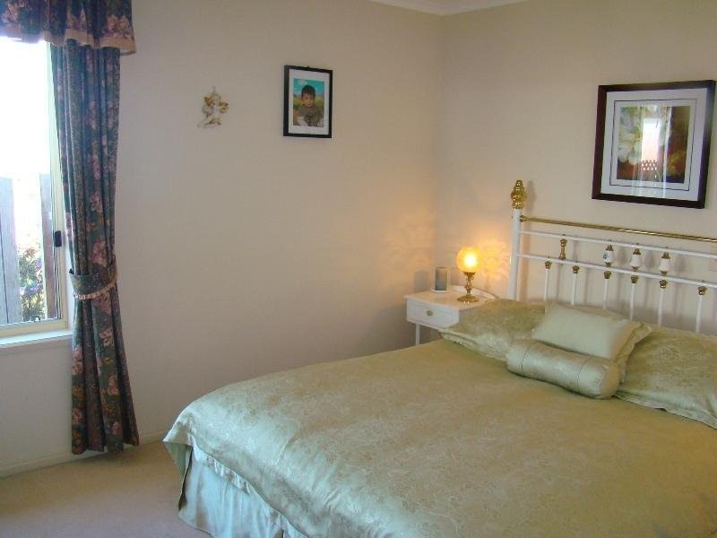 22 Southern Right Crescent, Encounter Bay SA 5211