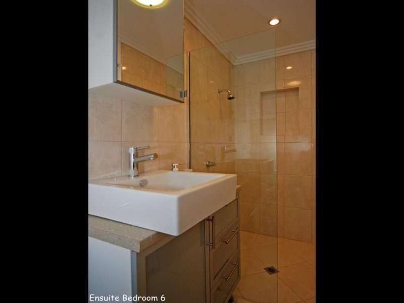 18 Kirby Street, Encounter Bay SA 5211