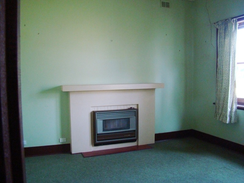 30 Hill Street, Victor Harbor SA 5211