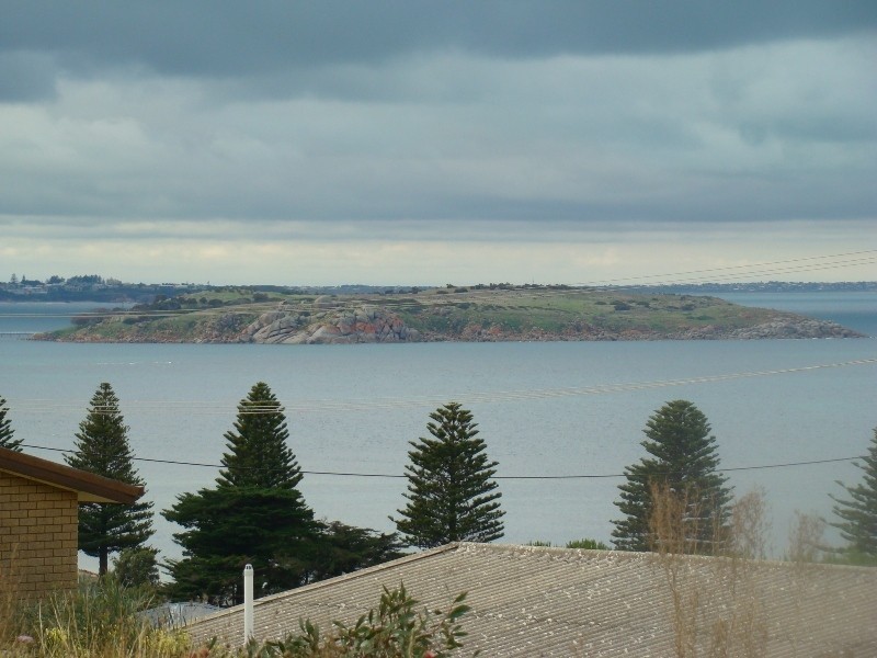 28 Shannon Street, Encounter Bay SA 5211