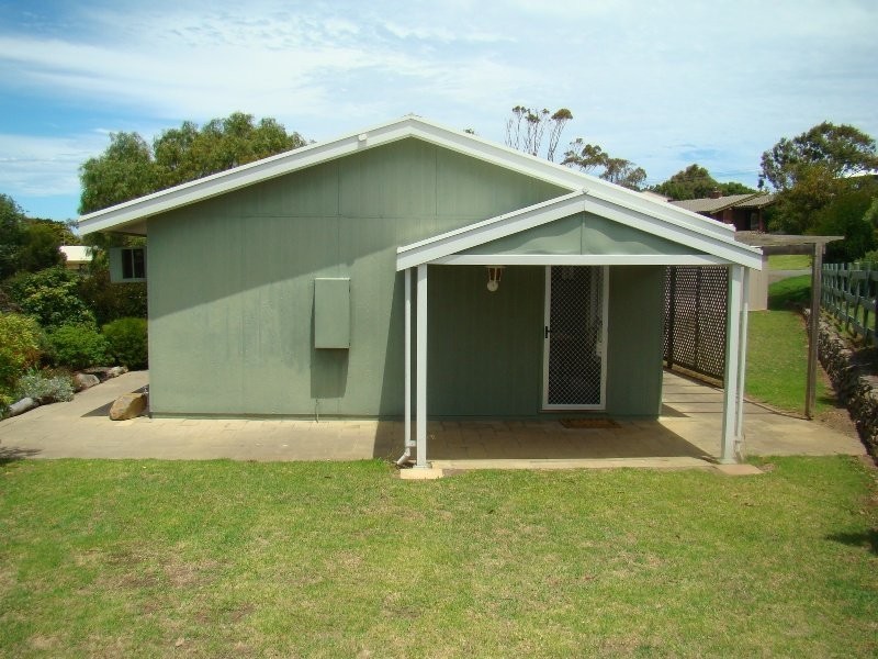 10 Harpoon Avenue, Encounter Bay SA 5211