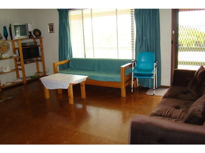 2 Eatts Place, Port Elliot SA 5212