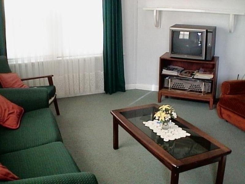 9 First Avenue, Hayborough SA 5211