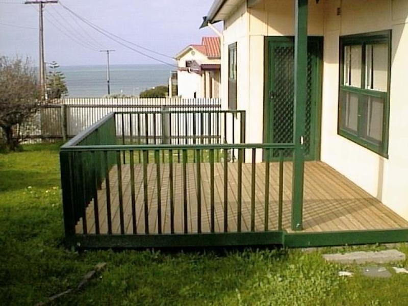 9 First Avenue, Hayborough SA 5211