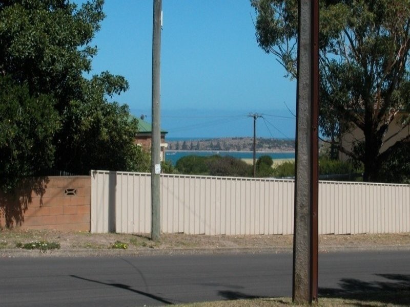 15 Dundalk Avenue, Victor Harbor SA 5211