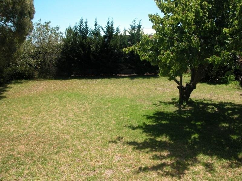 15 Dundalk Avenue, Victor Harbor SA 5211