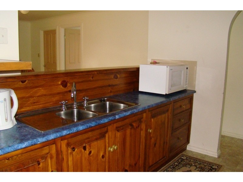 32 Montpelier Terrace, Port Elliot SA 5212