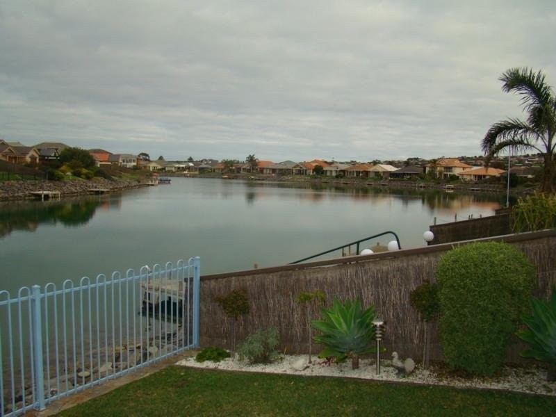 19 Matthew Flinders Drive, Encounter Bay SA 5211