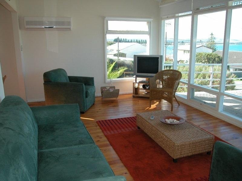 19 Investigator Crescent, Encounter Bay SA 5211