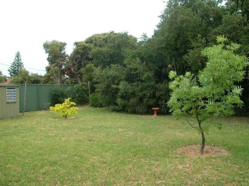 14 Gibson Avenue, Encounter Bay SA 5211