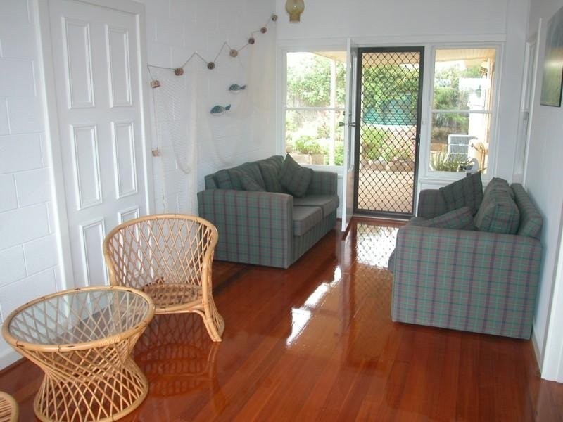 25 Clive Avenue, Encounter Bay SA 5211