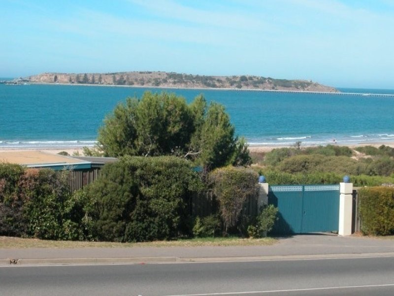 73 Hindmarsh Road, Victor Harbor SA 5211