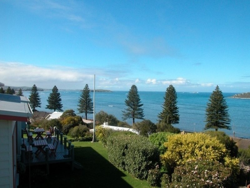 22 Ridge Avenue, Encounter Bay SA 5211
