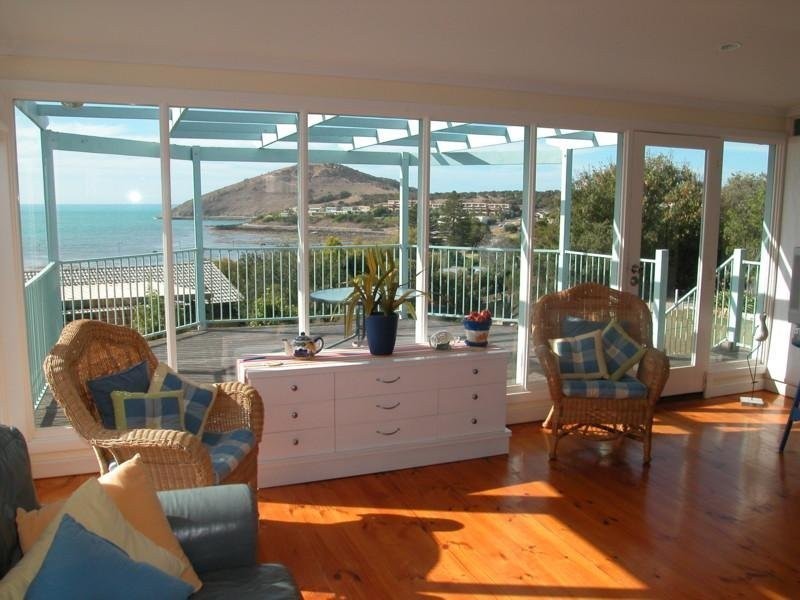 22 Ridge Avenue, Encounter Bay SA 5211